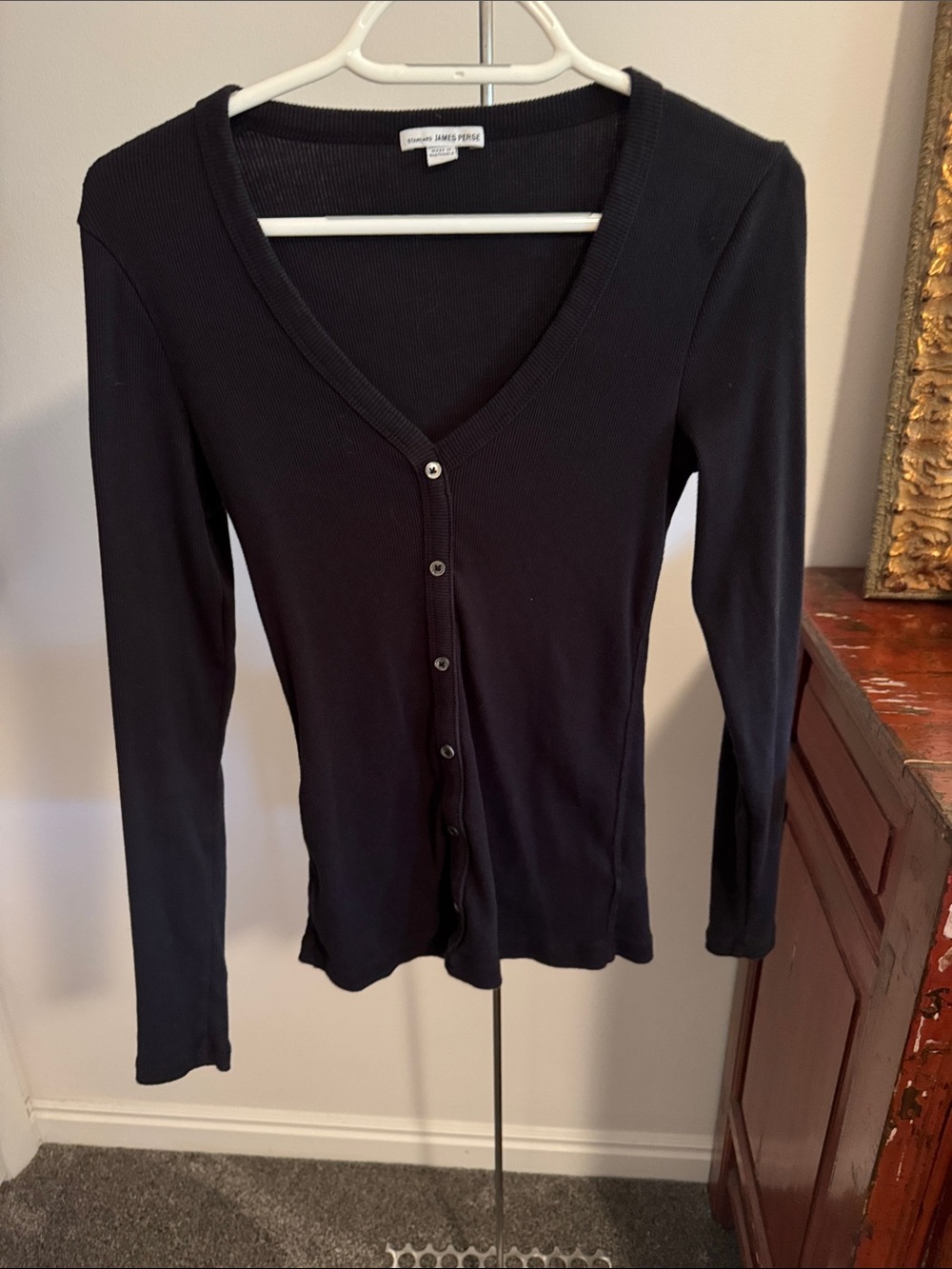 James Perse Black Ribbed Long-Sleeve Button-Front V-Neck Top
